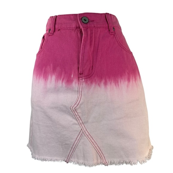 NWT Umgee Pink Ombre Denim Mini Skirt Size Large Gradient Dip Dye Raw Hem Y2 - Picture 13 of 13